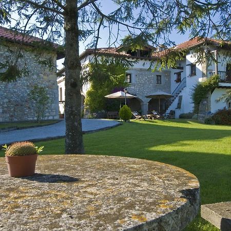 Готель La Casona De Suesa Екстер'єр фото